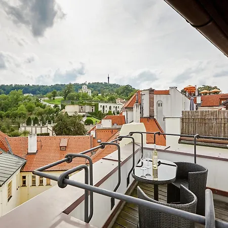 Apartment At The Blue Lion & Parking Assistance Prague