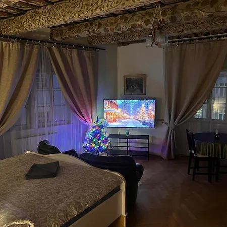 Apartment At The Blue Lion & Parking Assistance