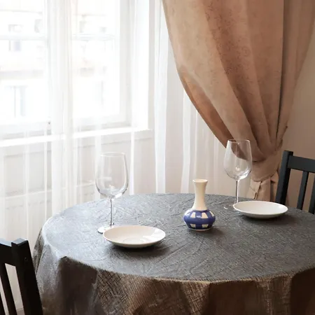 At The Blue Lion And Parking Assistance プラハ